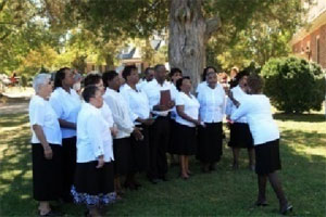 Photo of Charles City Spiritual Ensemble performing at Autumn Pilgrimage 2007 courtesy of John Bragg