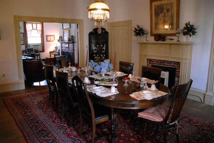 Dining room. Photo courtesy North Bend Plantation